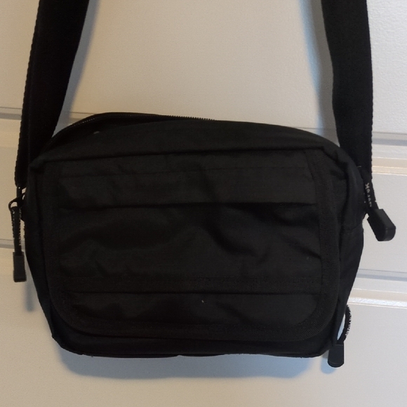 Derek Alexander Bag - Picture 3 of 6